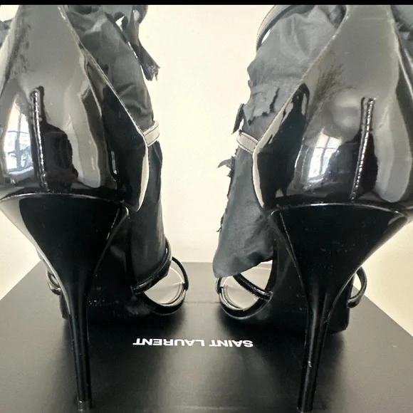 Saint Laurent Black Patent Cassandra Strappy High Heel Sandals 39 - Picture 6 of 8